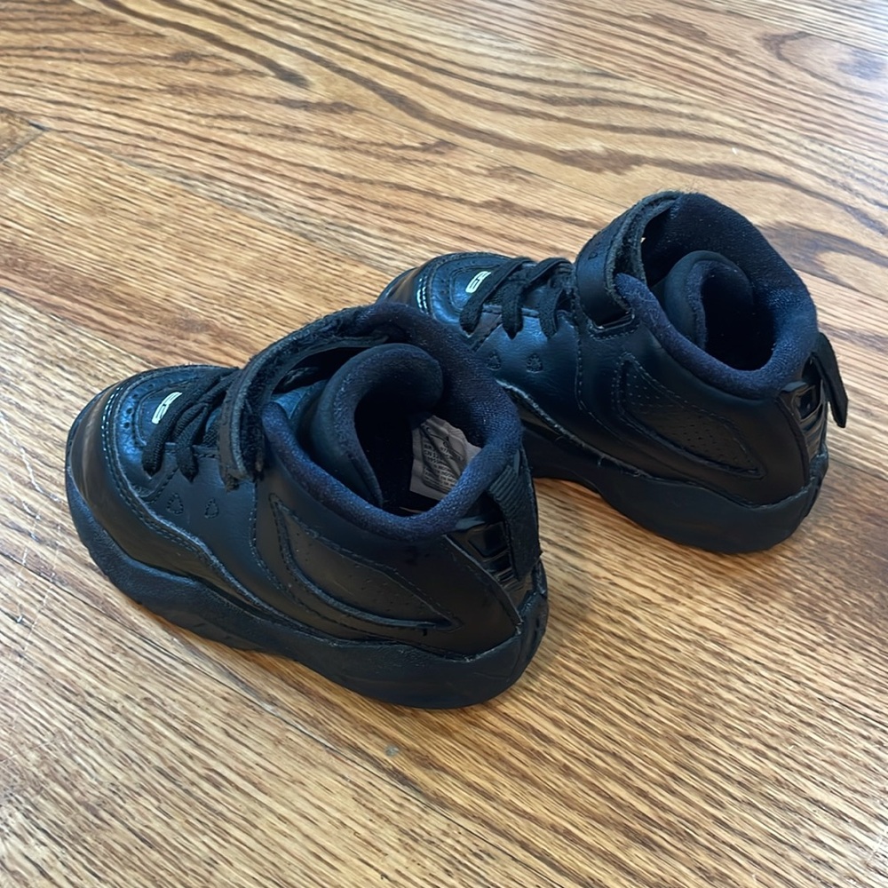 Jordan Brand Loyal Triple Black Sneakers. Size 6c. Excellent Condition. - Picture 9 of 13